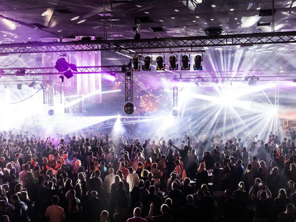 Pump Up the 90’s met o.a. Paul Elstak en Party Animals in Assen